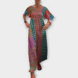 Melania - Lebhaftes Boho-Kleid im trendigen Stil – Grün