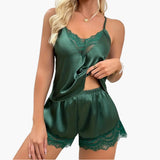Kurzes Damenpyjama im sexy Stil für zu Hause - Set mit Top und Shorts mit Spitzenakzenten, ideal für Frühling-Sommer – Ozean Grün