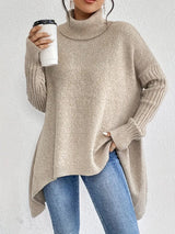 BRIGITTE – LANGER ROLLKRAGENPULLOVER – Wüstenkhaki