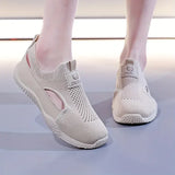 Aderia - Atmungsaktiver Slip-On-Sneaker – Beige