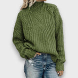 Alina – Retro Rollkragenpullover mit Zopfmuster – Grün