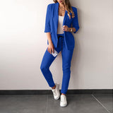 Kristal - Eleganter Blazer- und Hosenanzug für Damen – Blau