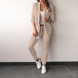 Kristal - Eleganter Blazer- und Hosenanzug für Damen – Khaki