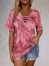 Rihanna – T-Hemd Mit V-Ausschnitt, Schnürung Und Tie-Dye-Optik – Rosa