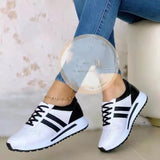 Camila - Sportschuhe mit modernem Design – Schwarz