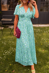 Ava™ | Elegantes Maxikleid mit V-Ausschnitt und femininer Passform – Grün