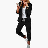 Lounge-Set für Frauen - Blazer mit Jogginghose und Kordelzug – Schwarz