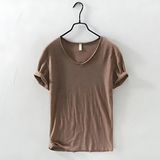 Boris V-Ausschnitt T-Shirt – Braun