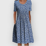 Lucy | Kleid mit Blumenstickerei – Blumenblau
