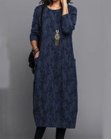 Adel - Taschenkleid mit langen Ärmeln und Aufdruck – Blau
