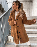 Kygo Flauschige Kunstpelzjacke im Oversize-Look – Khaki