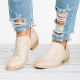 Jaslene - Damenstiefel im Retrostil mit Absatz – Beige