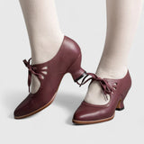 Leandra | Orthopädische Riemenschuhe – Karmesinrot