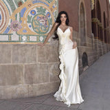 Amara - Drapiertes Maxikleid aus geblümtem Satin – Champagner