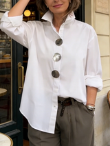 Marisen - stylische, lässige Bluse mit Knopfleiste – Weiß