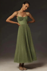 Isabella Plissiertes Tüll-Midikleid Mit Romantischem Bustier-Design Und Eleganter Passform – Grün