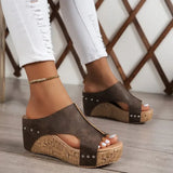 Oshae - Stützende Sandalen – Braun
