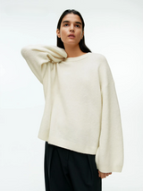 Sofia – Minimalistischer Strickpullover – Weiß