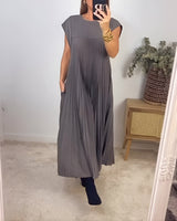 Simone | Leichte und elegante Plissiertrobe – Grau