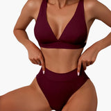 Geripptes Damen-Bikini-Set mit breiten Trägern für den Sommer – Weinrot