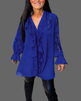 Moxie – Rüschenbluse mit V-Ausschnitt und funkelnden Pailletten – Blau