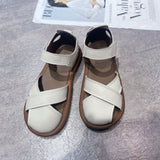 Vera - Flache Crossover-Sandalen mit gepolsterter Sohle – Weiß