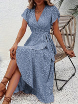 Elara | Fließendes, Bauch-umspielendes Wickelkleid – Pfauenblau