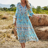 Mahlia – Boho-Midikleid mit Blumenmuster und V-Ausschnitt – Blau