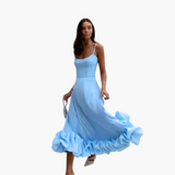 Elegantes fließendes Kleid für Frauen - mit Rüschen am Saum – Blau
