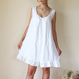 Paula - Ärmelloses Minikleid mit Rüsche für sonnige Tage – Weiß