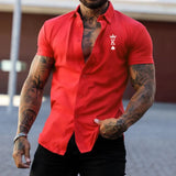 KINGZ - Enganliegendes Kurzarm-Shirt aus elastischem Stoff – Rot