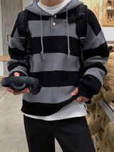 Tenzin – Übergröße Gestreift Gestrickt Kapuzenpullover – Grau
