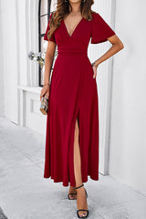 Monika - Einfarbiges elegantes Kleid mit V-Ausschnitt – Weinrot