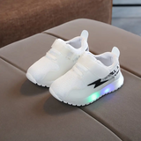 Bequeme Kleinkinderschuhe mit LED-Beleuchtung - GlowSteps – Weiß