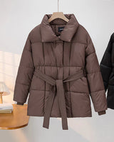 Lässig - wattierte jacke mit revers in schlichter farbe – Bruin