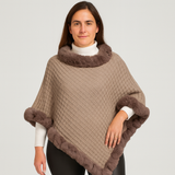 Amelinde | Herbst & Winter Pullover Schal Cape Mantel – Kamel