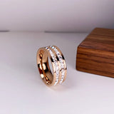 Eleganter Ring mit doppelter Zirkonia-Einlage – Roségold
