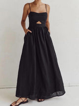 Benedikta | Ärmelloses Maxi-Kleid aus Leinen mit Cut-Out-Detail und Spaghettiträgern – Schwarz