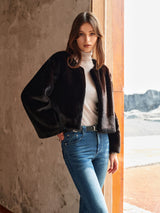 Elegante Kurzjacke aus Kunstfell – Stilvoll & Vielseitig – Schwarz