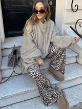 Bequeme Strickjacke mit Geripptem Ausschnitt – Khaki
