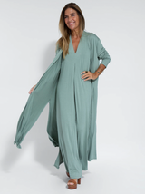 Eva | Schlankmachendes Maxikleid mit passender Weste – Türkisfarbenes Kleid + türkisfarbene Strickjacke