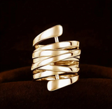 Wirbel Design Vintage Ring – Gold