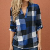 Karierte V-Ausschnitt-Bluse für Damen mit langen Ärmeln und Umschlagmanschetten | Zafira – Blau