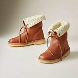 Nele – bequeme und gemütliche damenstiefel – Braun
