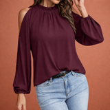 Damenbluse mit Rüschenkragen und offenen Schultern für elegante Outfits | Elinor – Bordeaux
