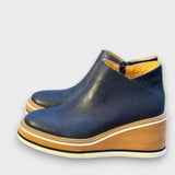 Alvaya – Alltagstaugliche Keilstiefeletten mit Stil – Blau
