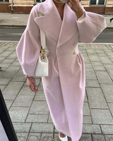 Retroluxe – vintage-wollmantel mit laternenärmeln und revers – Rosa