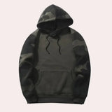 Fritz – stylisches herren-sweatshirt mit kapuze und tarnmuster – Armeegrün