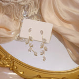 Zirkonia-Blatt-Anhänger-Ohrringe aus Gold und Silber – Gold