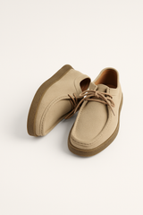 Theodore Wildleder Schnürschuhe mit Profilsohle – Beige